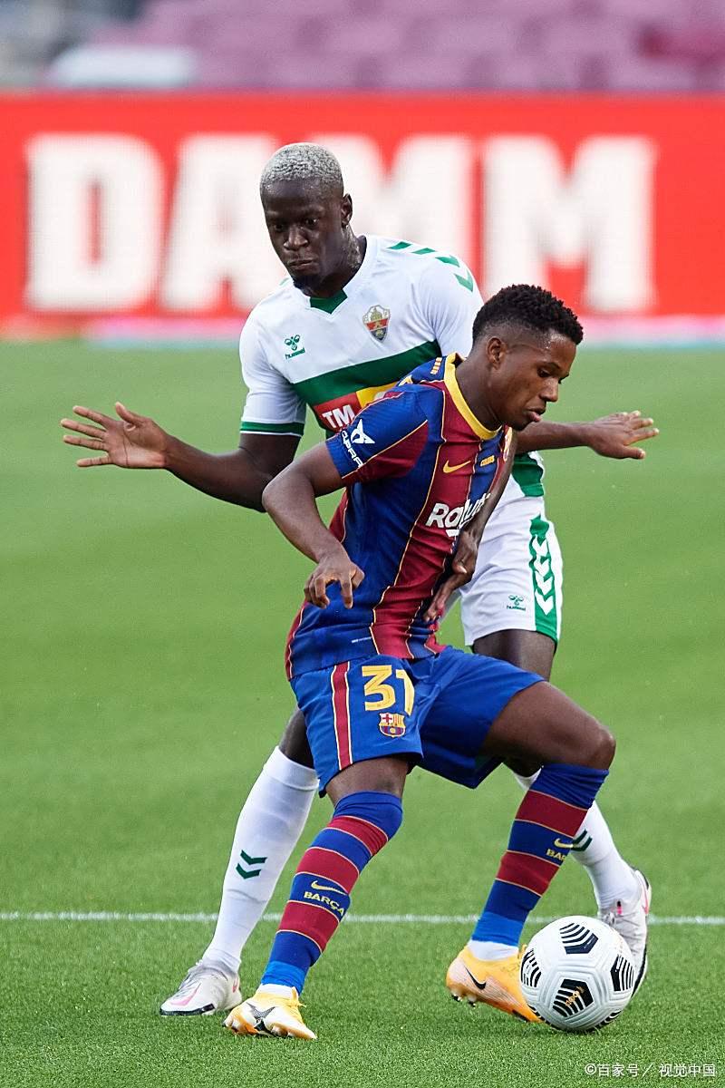 九游体育官网-切尔西训练开放日，转会期状态回暖引欢呼，德甲在即，赛程密集仍需轮换的简单介绍